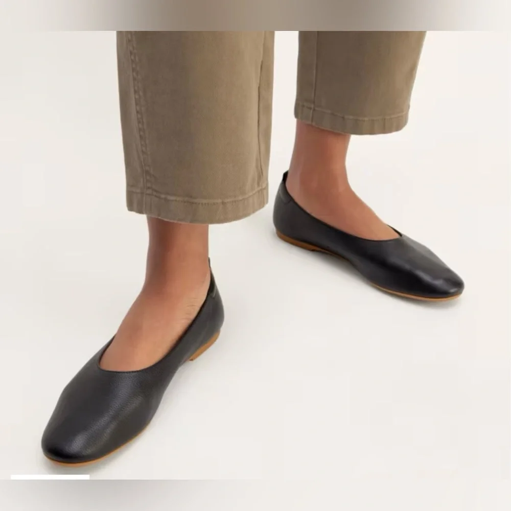 Everlane Black Leather Slip-On Ballet Flats